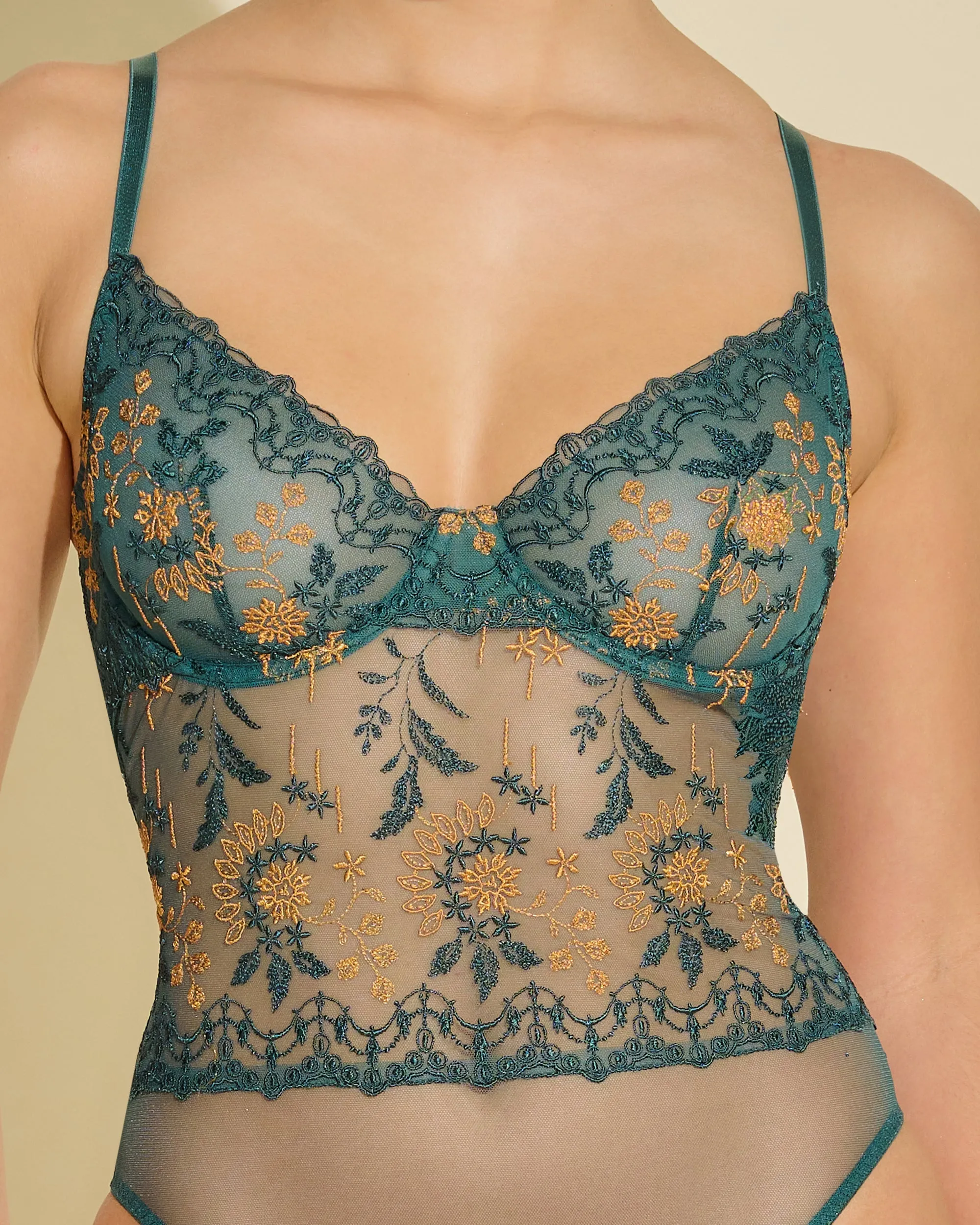 Body Con Ferretto