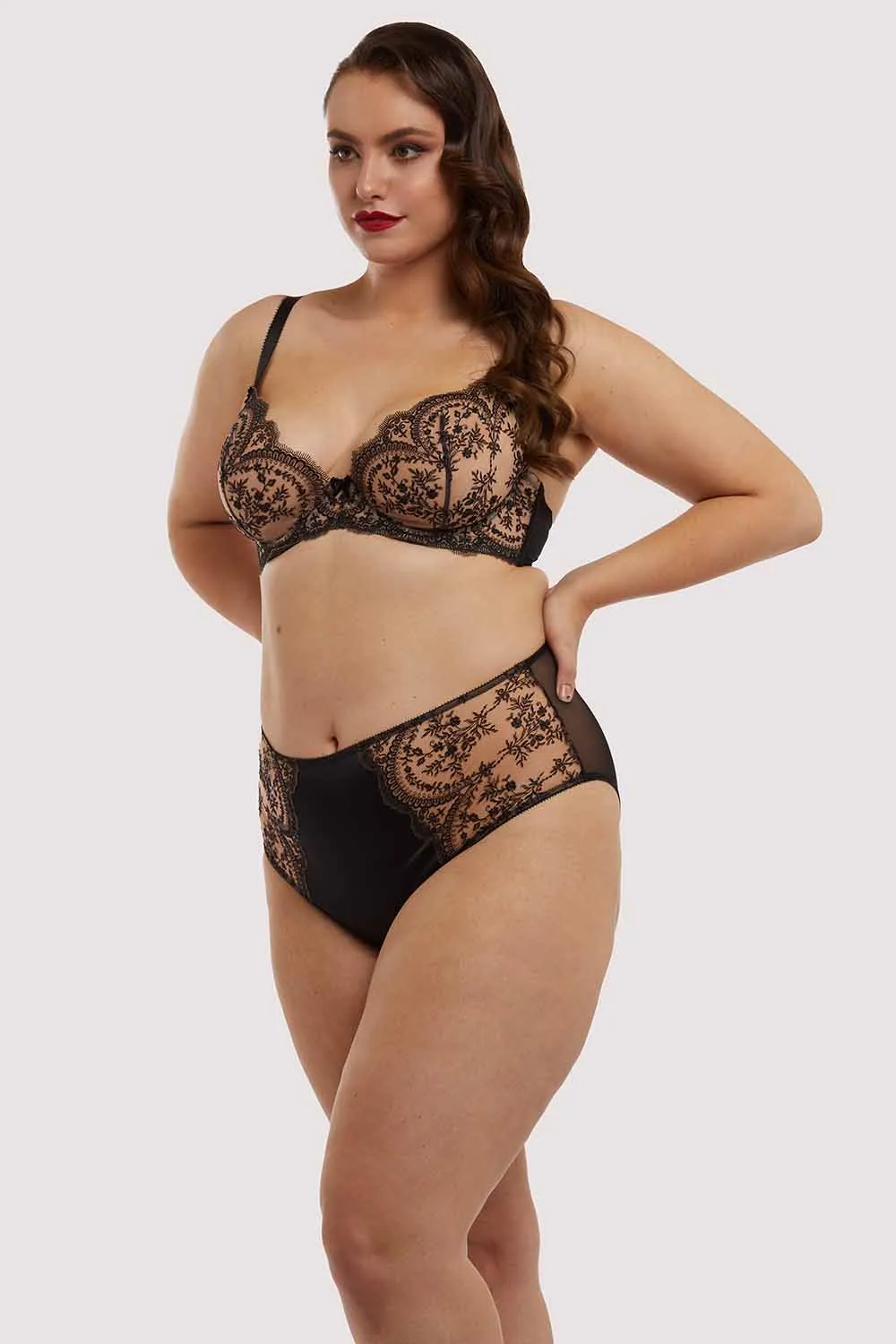 Severine Black Bra Curve