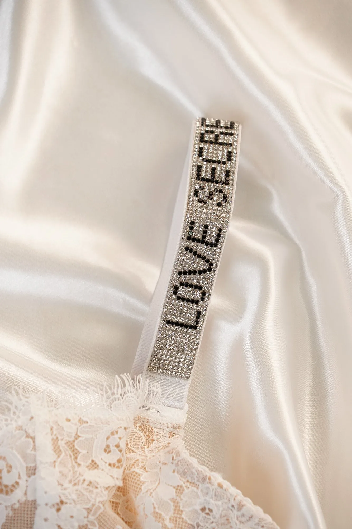 White Love Secret Lace-lined Bra Lingerie